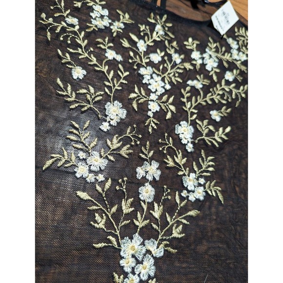 Express Top Blouse Black Embroidered Short Sleeve Floral Sheer Butterfly Size XS - Picture 3 of 7